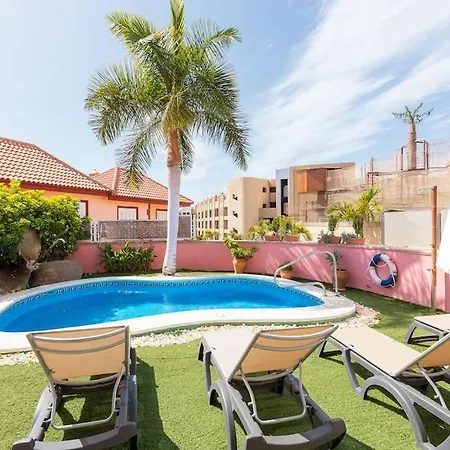 3 Bedroom In El Duque 빌라 *